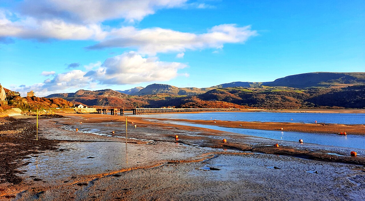 Barmouth Beach